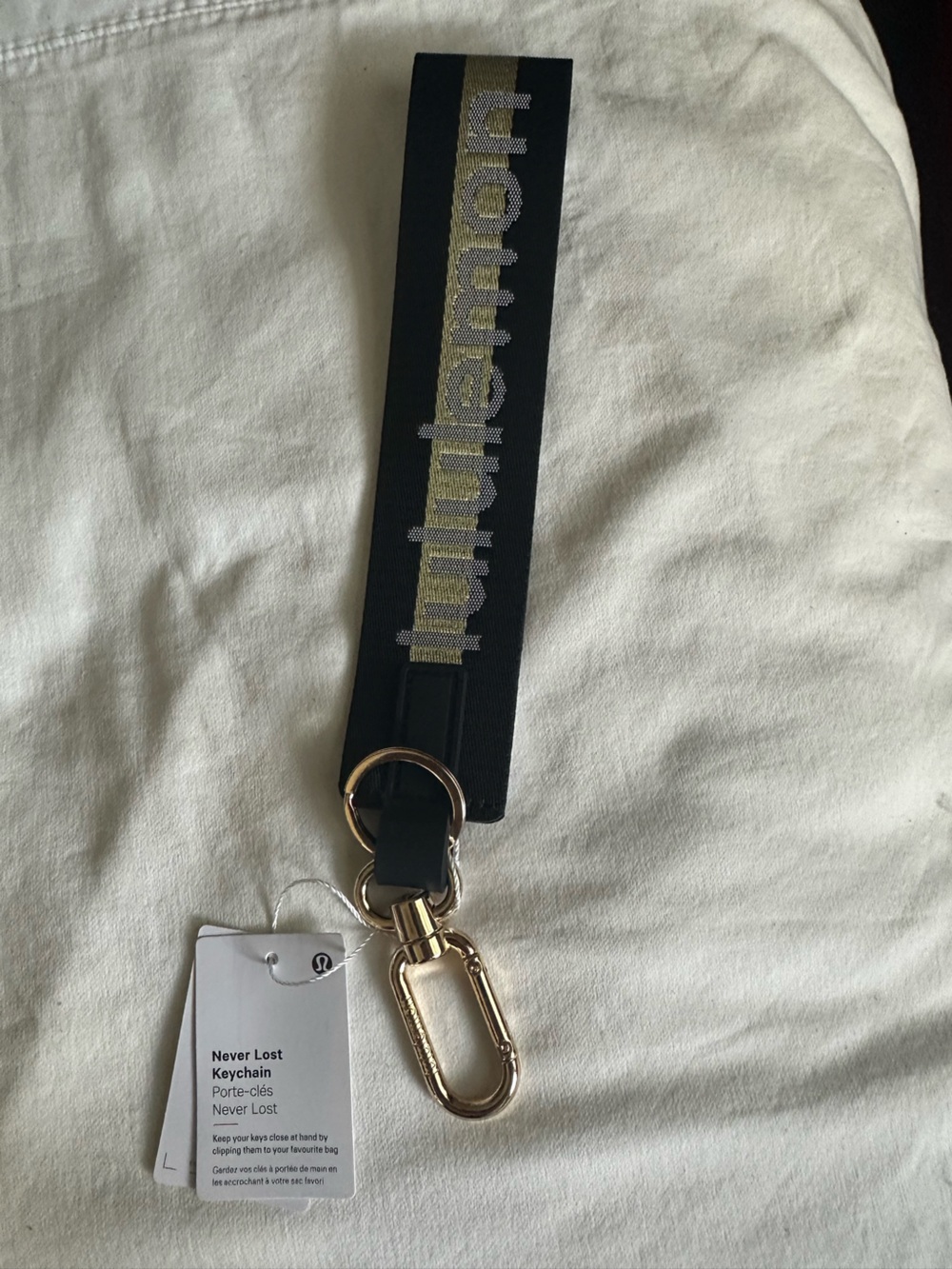 lululemon athletica Black with Metallic Logo neverlost keychain
